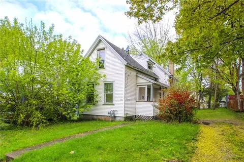 676 Garson Ave, Rochester, NY 14609