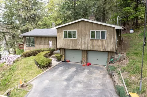 1071 Sharp Hill Rd, Hornellsville, NY 14807