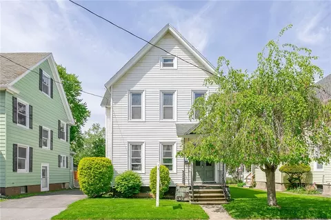 106 West St, Geneva, NY 14456