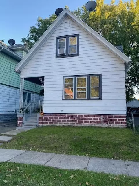 85 Kosciusko St, Rochester, NY 14621