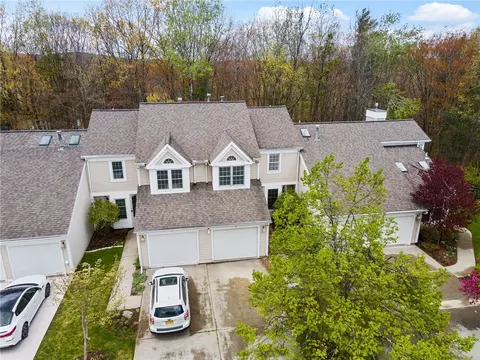 5 Weslar Ct, Binghamton, NY 13903