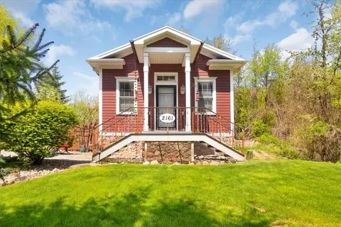 2161 Finley Rd, Walworth, NY 14568