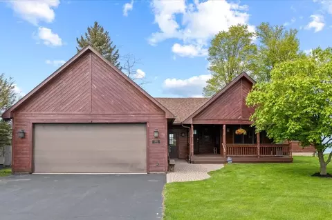 2389 Lake Rd, Ontario, NY 14519