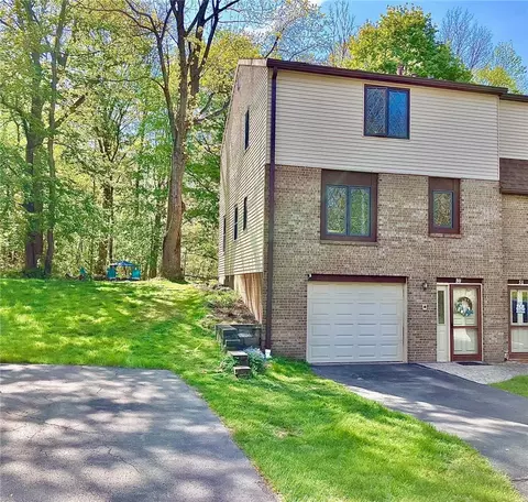 50 Woodridge, Henrietta, NY 14467