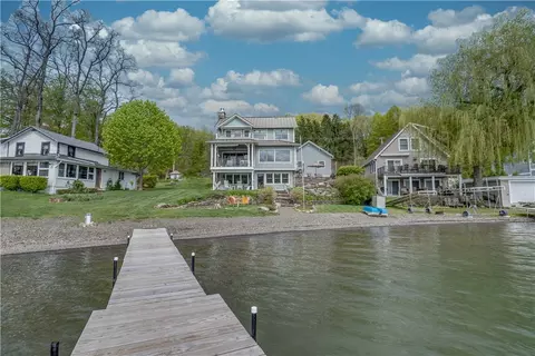 916 E Lake Rd, Barrington, NY 14837