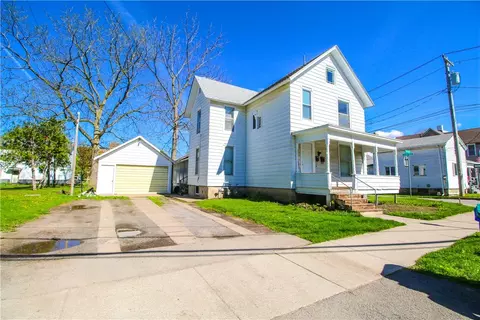 313 Prospect Ave, Ridgeway, NY 14103