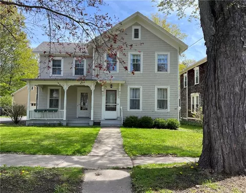 13 Eagle St, Otsego, NY 13326