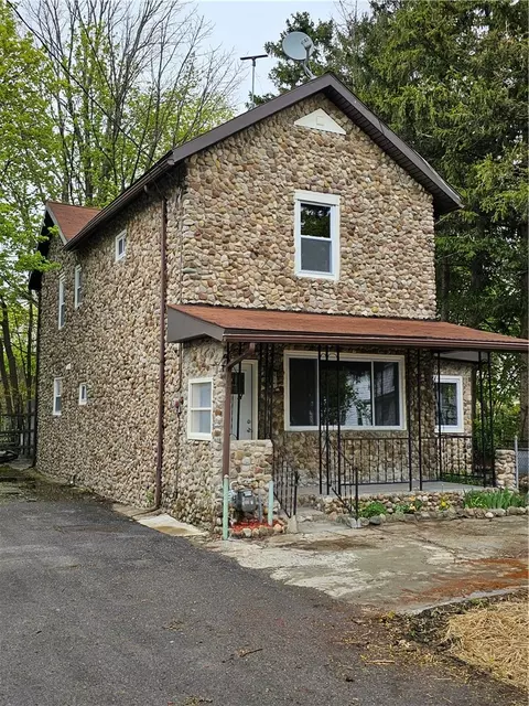 1 Thorpe St, Batavia, NY 14020