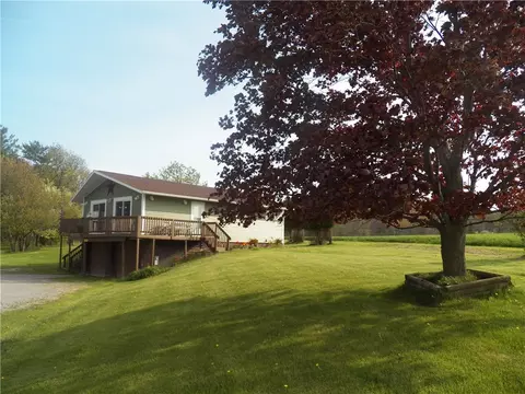 9199 Big Tree Rd, Richmond, NY 14471