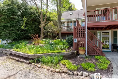 107 Mina Edison Dr, Chautauqua, NY 14722