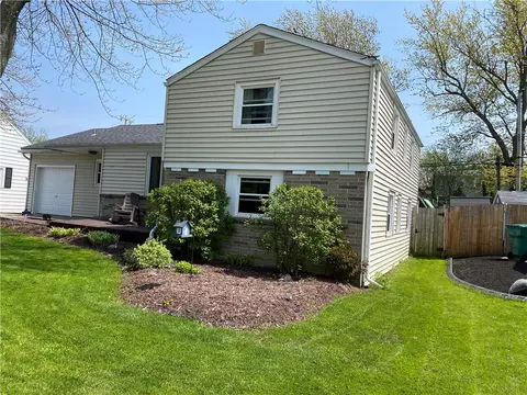 4651 Mount Vernon Blvd, Hamburg, NY 14075