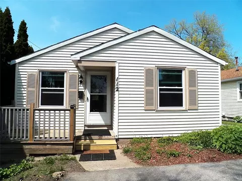 112 Falmouth St, Greece, NY 14615