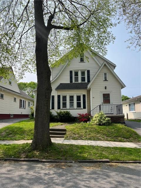 99 Raleigh St, Rochester, NY 14620