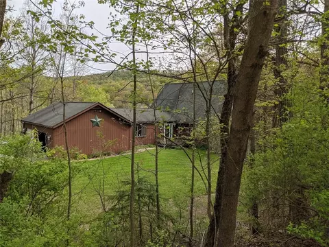 1562 Mccrea, Ceres, PA 16731