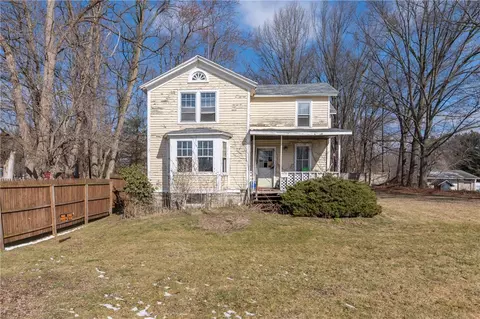 55 Steele Rd, Waterloo, NY 13165