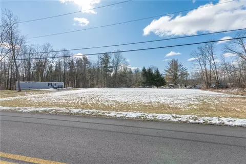 102 Steele Rd, Waterloo, NY 13165