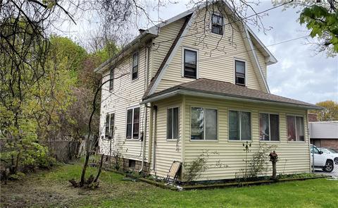379 Sherman St, Rochester, NY 14606