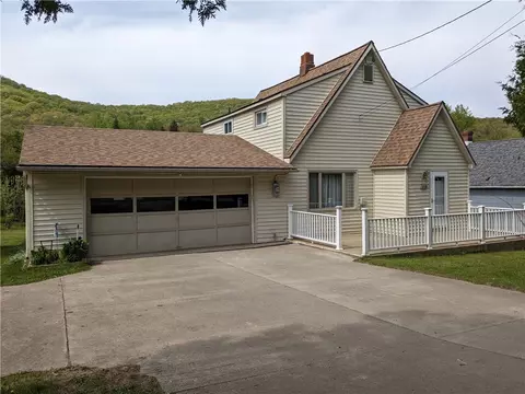 158 W Warren Rd, Custer City, PA 16725