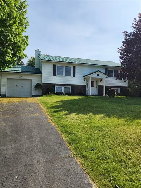4 Northridge Dr, Hornellsville, NY 14807