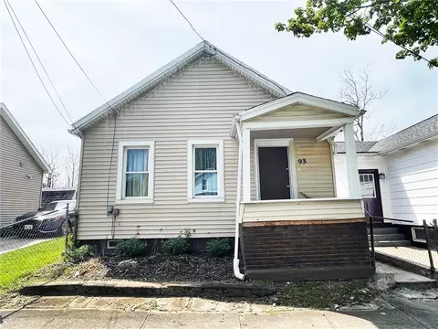 93 Campbell St, Rochester, NY 14611