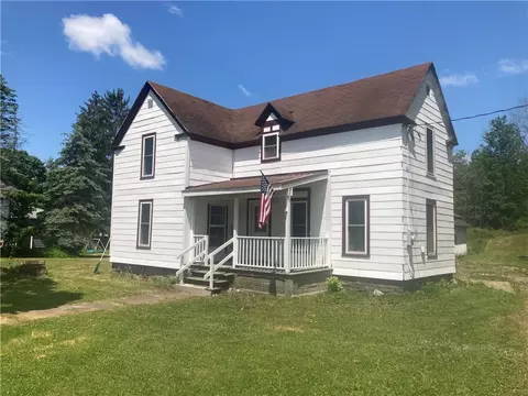 12 Burdick Ave, Edmeston, NY 13335