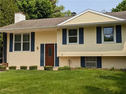 48 Kent Dr, Victor, NY 14564