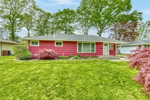 211 Dellwood Rd, Greece, NY 14616