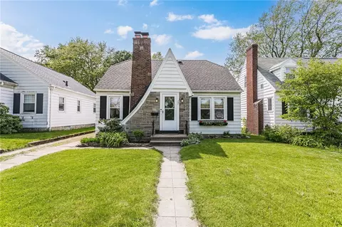 131 Curtice Rd, Irondequoit, NY 14617