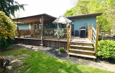 5525 Cottonwood Dr, Conesus, NY 14435