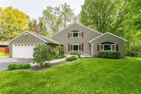 598 Marsh Rd, Pittsford, NY 14534