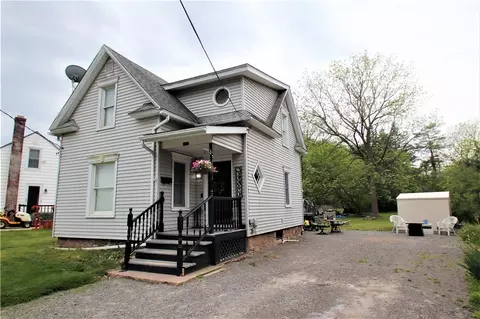 168 Clarendon St, Albion, NY 14411
