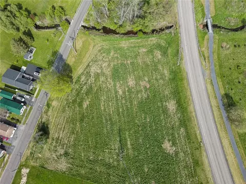 112 Montezuma St # B, Lyons, NY 14489 photo 11