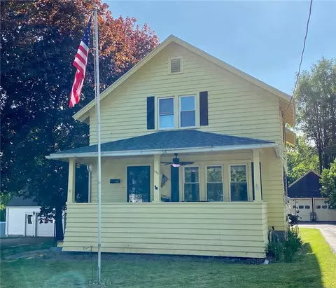 195 Farnum St, Wellsville, NY 14895