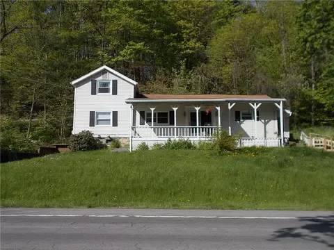 8258 Dansville Mount Morris Rd, West Sparta, NY 14437