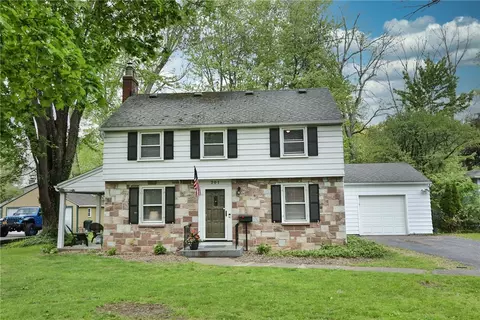 201 Cobb Ter, Brighton, NY 14620