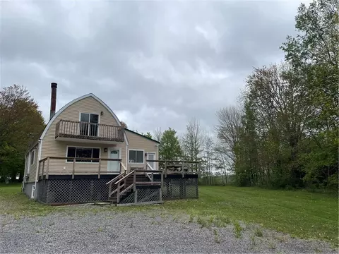 132 Turkey Hill Rd, Jefferson, NY 12093