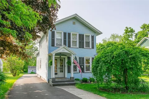 353 Gibson St, Canandaigua, NY 14424