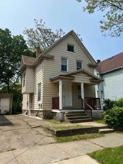 7 8th St, Rochester, NY 14609