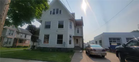 3 N Main St, Murray, NY 14470