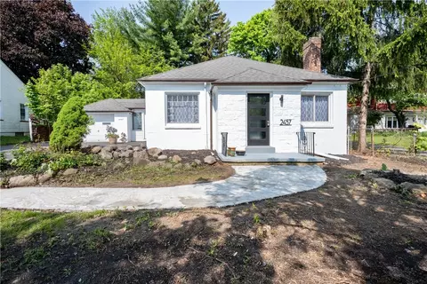 2457 Culver Rd, Irondequoit, NY 14609