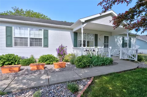 21 Keli Dr, Waterloo, NY 13165