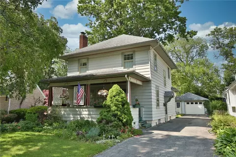 215 E Spruce St, East Rochester, NY 14445