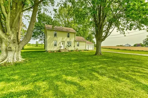 180 Colby St, Ogden, NY 14559