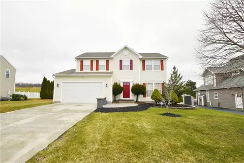 788 Duck Holw, Victor, NY 14564