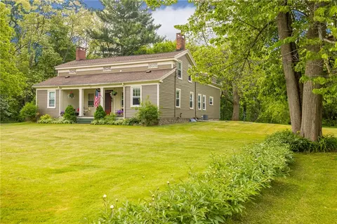 1771 Lake Rd, Webster, NY 14580