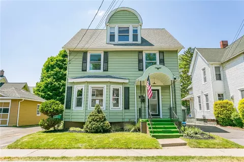 110 West St, Geneva, NY 14456