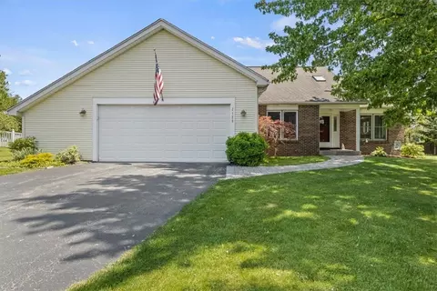 2120 Dublin Rd, Penfield, NY 14526