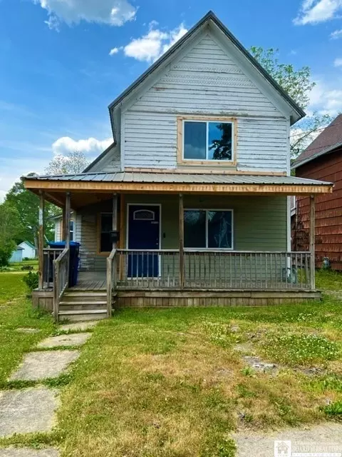 306 S 8th St, Olean, NY 14760