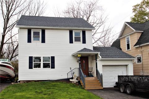42 N Liberty St, Albion, NY 14411