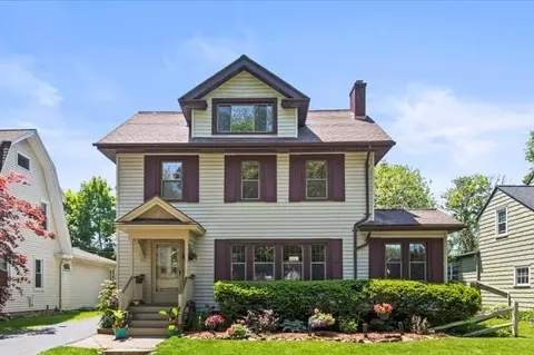 97 Tarrytown Rd, Rochester, NY 14618